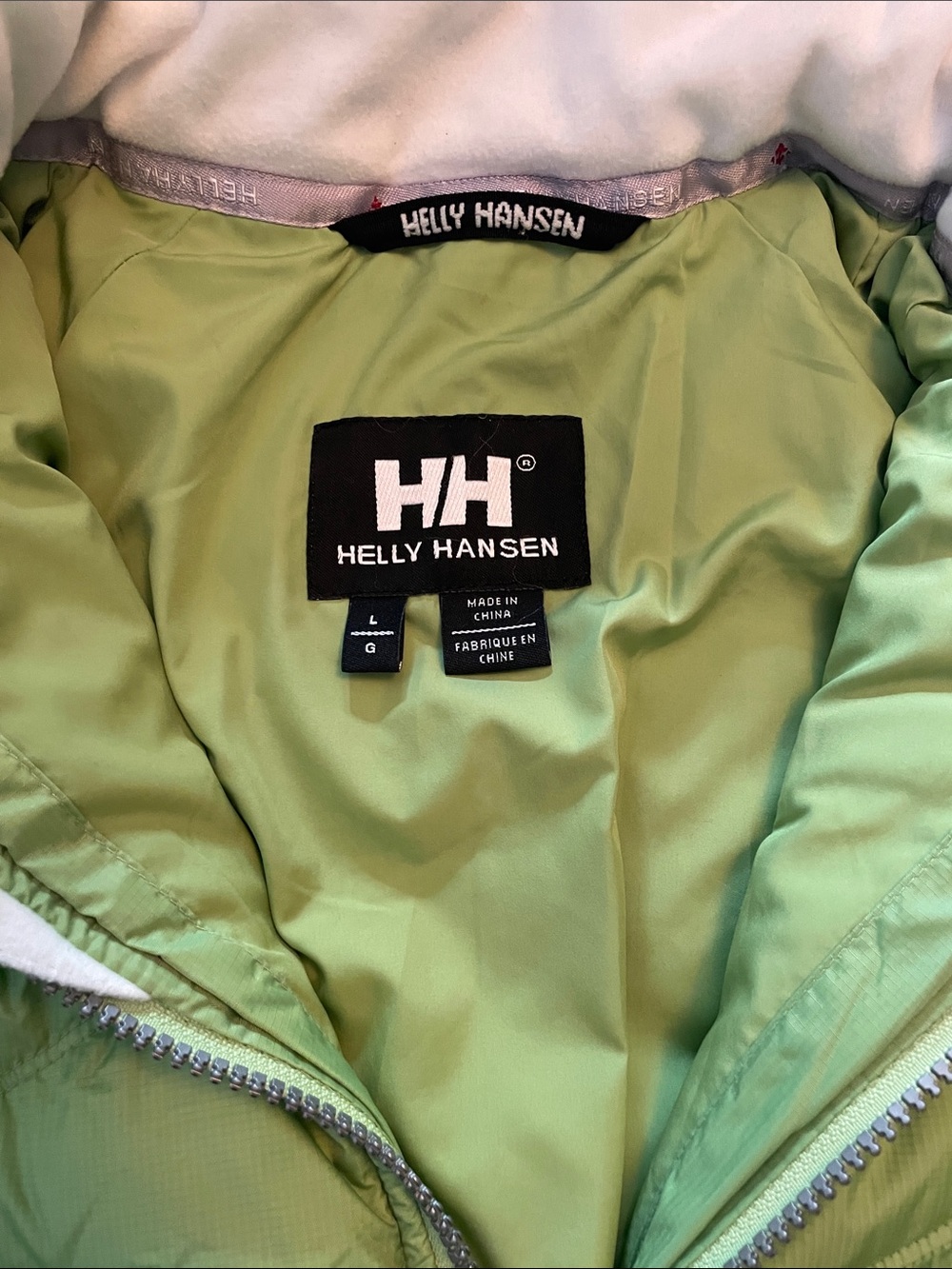 Helly Hansen Green Quilted Hooded Puffer Jacket - Picture 2 of 6